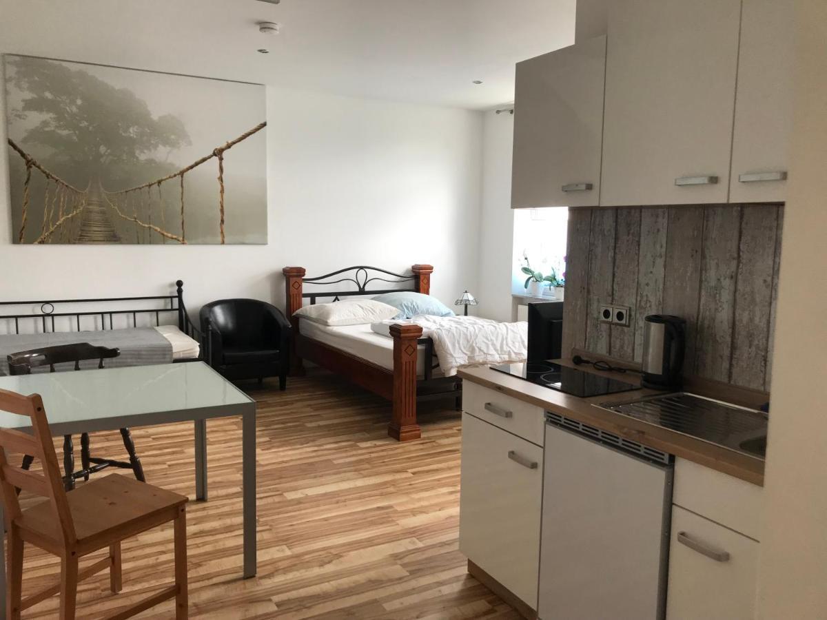 Gaestewohnung In 施韦尔姆 外观 照片